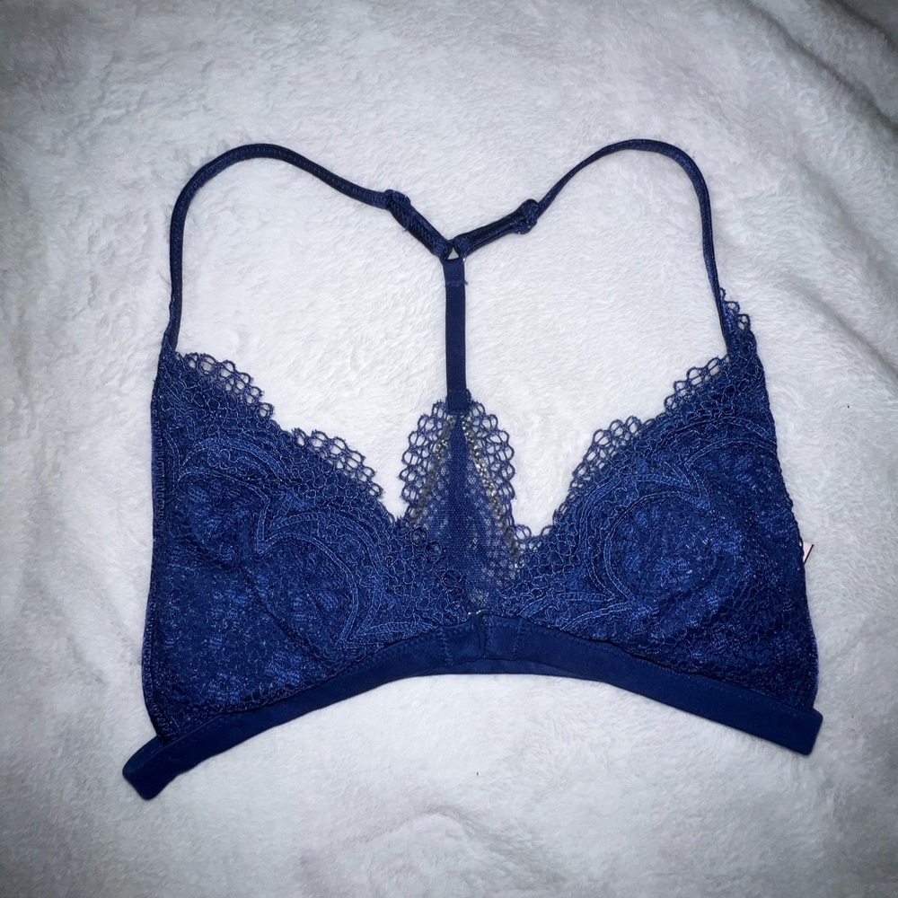 Victoria’s Secret royal blue lace bralette